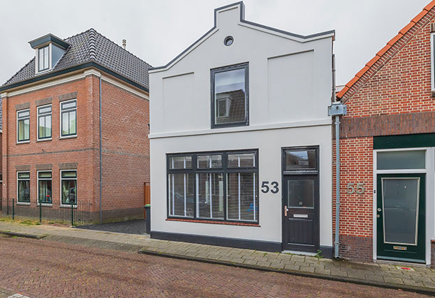 witte woning te huur in Noordwijk